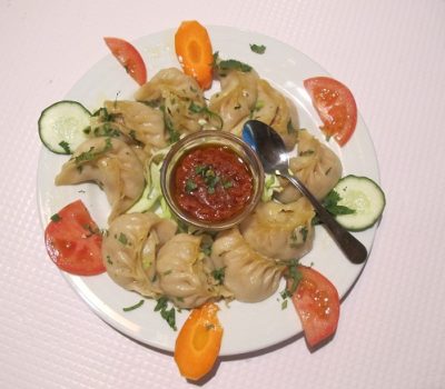 momos momos